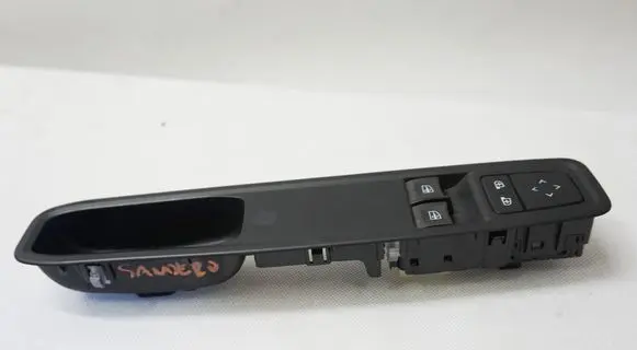 Dacia Sandero Quarter vent window switch 