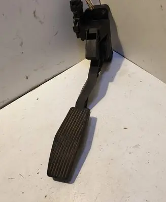 Opel Zafira A Accelerator throttle pedal 0281002298506 90581208