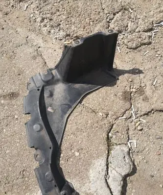 Toyota Yaris Front underbody cover/under tray 