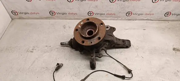 Renault Master III Front wheel hub 