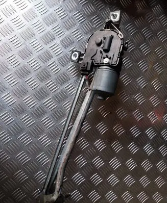 Volvo XC60 Front wiper linkage and motor 1010071320 1397220584 1137328503