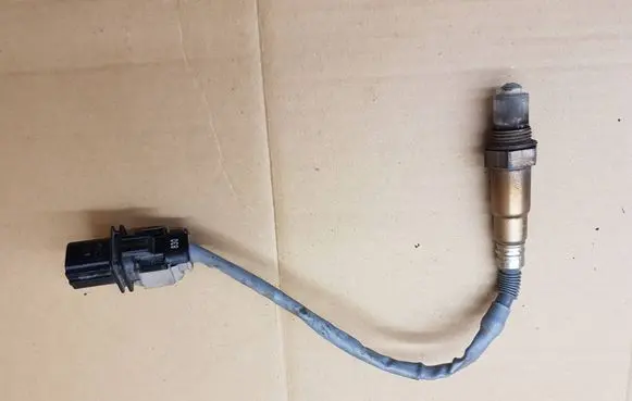 Audi A5 8T 8F Lambda probe sensor 07L906262 0258017153