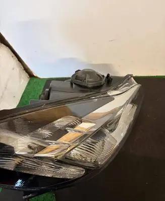 Opel Insignia A Headlights/headlamps set 1ZT009631-01 1ZT009631-02