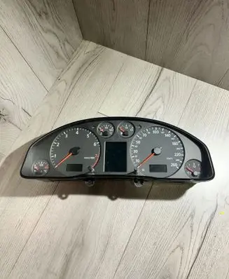 Audi A6 S6 C5 4B Speedometer (instrument cluster) 4B0920930L 110008948002