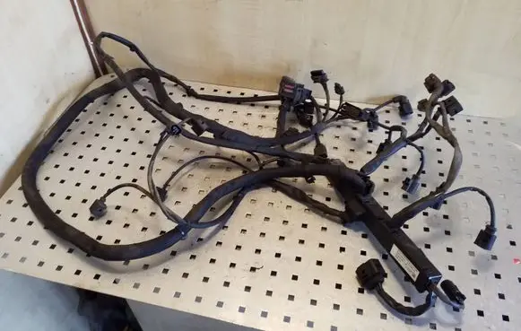 Volkswagen Crafter Engine installation wiring loom 721040612A