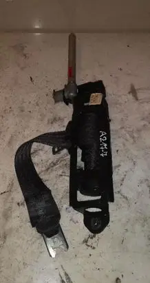 Volvo V70 Front seatbelt 6012243L0L A2177