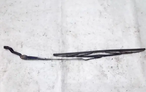 Mitsubishi Space Star Front wiper blade arm