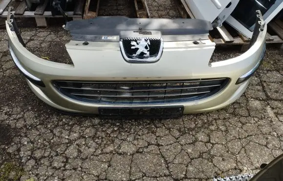 Peugeot 407 Front bumper 9644644377