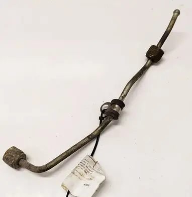 Land Rover Discovery 3 - LR3 Fuel line pipe 