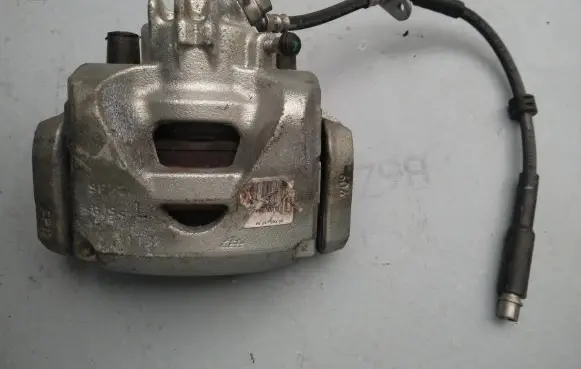 Citroen DS3 Front brake caliper 9824169280