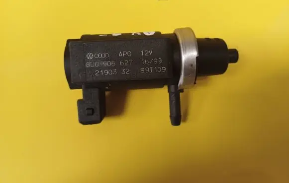 Audi A4 S4 B5 8D Turbo solenoid valve 8D0906627 72190332