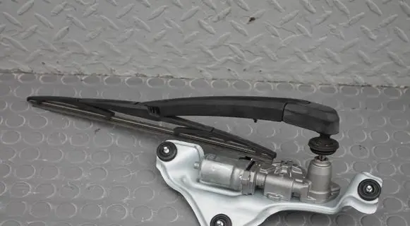 Hyundai Tucson TL Rear window wiper motor 98700-D3000 98700D3000