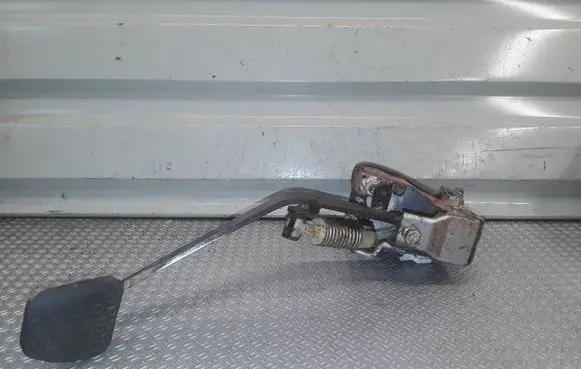 SsangYong Kyron Clutch pedal 