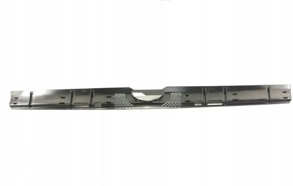 Opel Astra H Front bumper upper radiator grill 13108464