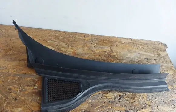 Volkswagen Tiguan Wiper trim 571819404 571819402