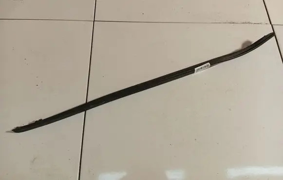 Audi A6 S6 C6 4F Windshield trim 
