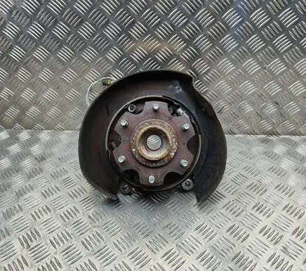 Mitsubishi Pajero Rear wheel hub MR992532