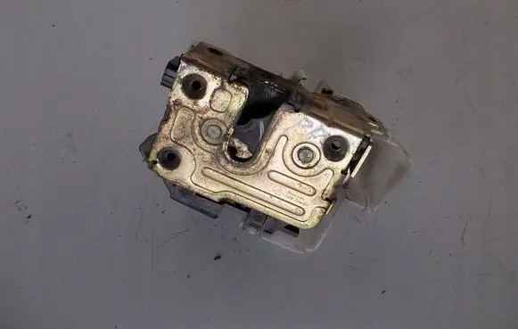 Renault Megane I Front door lock 