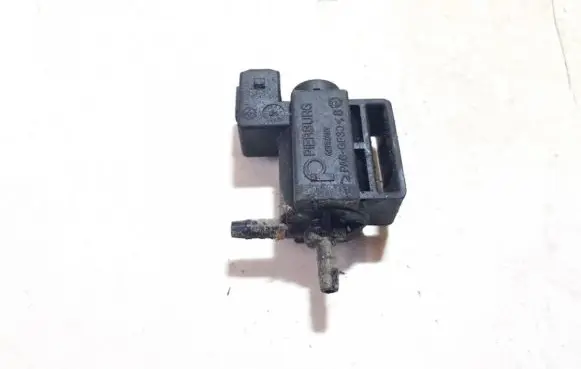 Volvo V50 Turbo solenoid valve 8699233