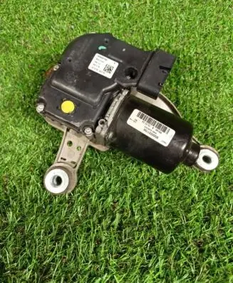Ford Fusion II Front wiper linkage and motor DS73-17504-AF