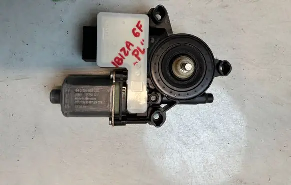 Seat Ibiza V (KJ) Front door window regulator motor 2Q1959881 081700040932