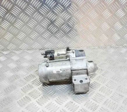 BMW 1 F20 F21 Starter motor 8570846 4380000492