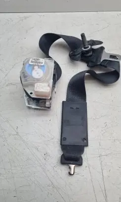 Dodge Durango Rear seatbelt 5351333835