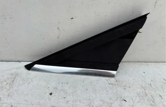 Peugeot 5008 Fender trim (molding) 