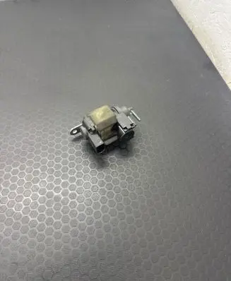 Audi A6 S6 C7 4G Turbo solenoid valve 059906627L
