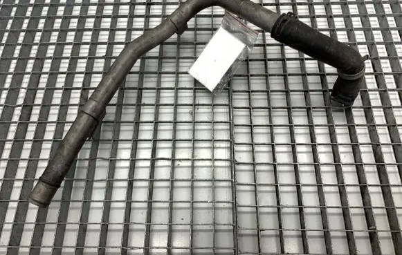 Mercedes-Benz CLA C117 X117 W117 Engine coolant pipe/hose 