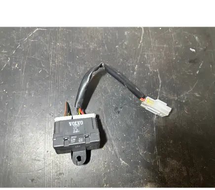 Volvo XC70 Seat heating relay 9442947