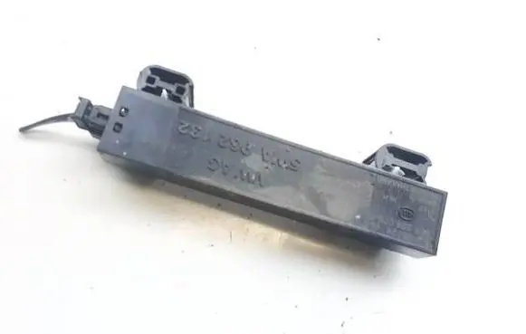 Volkswagen ID.4 Antenna control unit 5WA962132