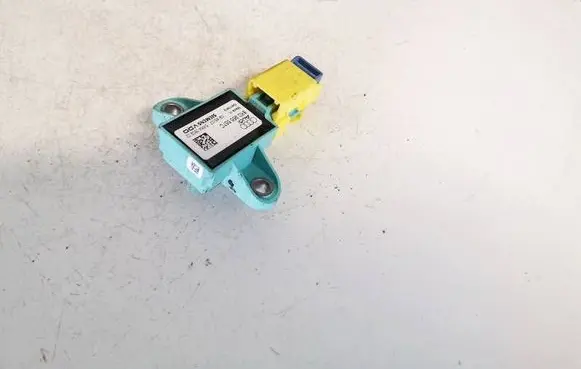 Audi Q5 SQ5 Airbag deployment crash/impact sensor 8k0955557c 5wk43809