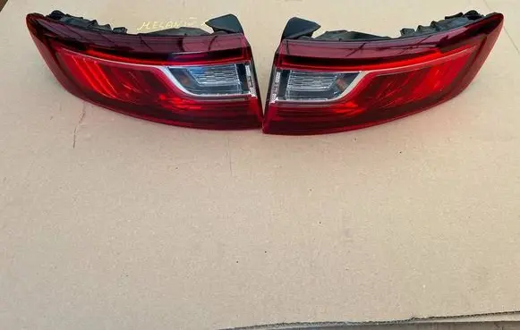 Renault Megane IV Rear/tail lights 