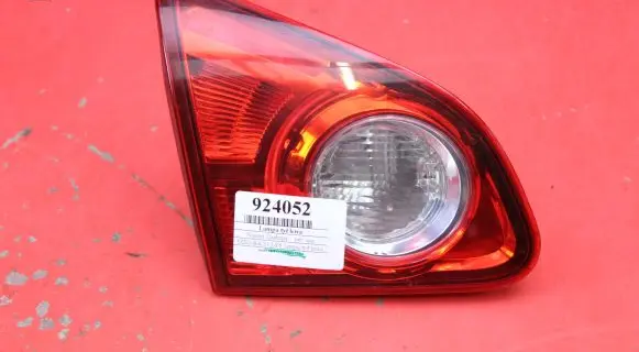 Nissan Qashqai Rear/tail lights 26555-JD800