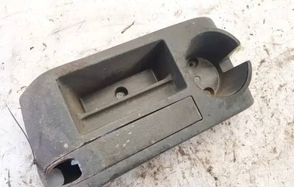 Volkswagen Golf V Cup holder 1k08633230 1k0863319c