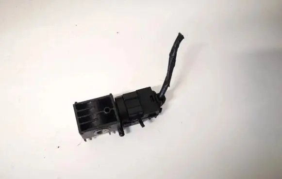 Hyundai Santa Fe Airbag deployment crash/impact sensor 959202b000 95920-2b000