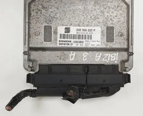 Seat Ibiza III (6L) Engine control unit/module ECU 03E906033P