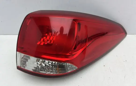 KIA Carens III Rear/tail lights KIACARLTPSUL1