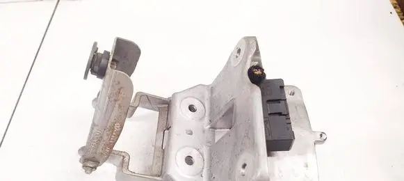 Volkswagen Touran I Other exterior part 1T0419250A