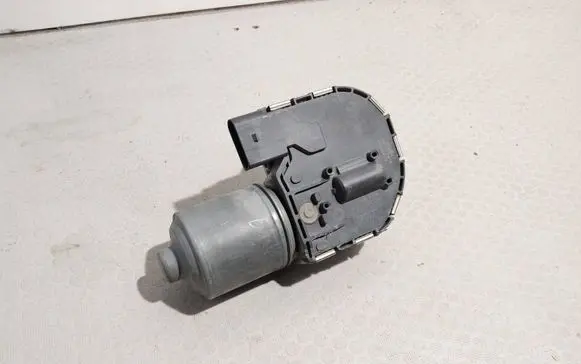 Skoda Octavia Mk2 (1Z) Wiper motor 1Z1955119A 0390241754