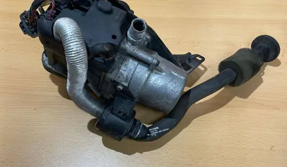 Volvo XC60 Auxiliary pre-heater (Webasto) 31332882 1217498242 9024453B