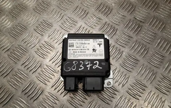 Tesla Model 3 Airbag control unit/module 109575700C