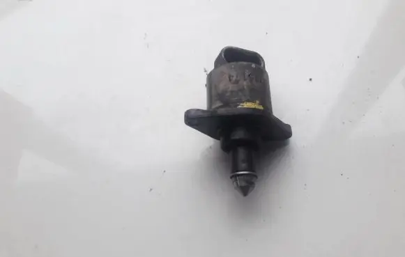 Renault Megane I Idle control valve (regulator) D95174