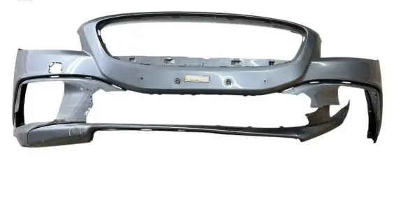 Volvo V40 Front bumper 31353310