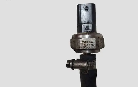 BMW 5 F10 F11 Exhaust gas pressure sensor 8507634
