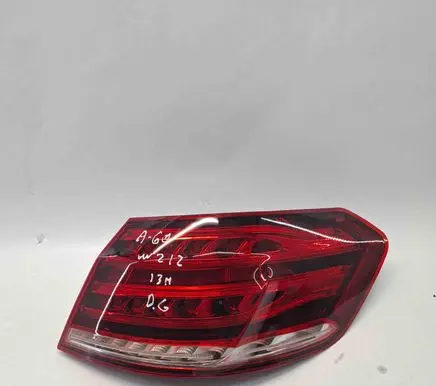 Rear/tail lights