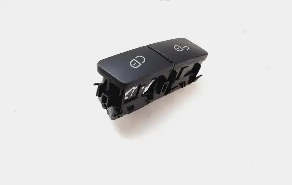 Mercedes-Benz E W212 Central locking switch button A2048706410 03151610