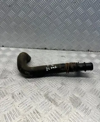 Volkswagen Transporter - Caravelle T6 Engine coolant pipe/hose