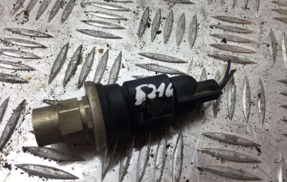 Air conditioning (A/C) pressure sensor
